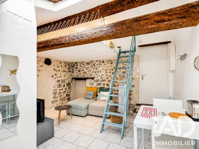 Apartment in Toulon (83000)