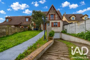 Maison à Domont (95330)