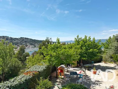 Appartement à Saint-Mandrier-sur-Mer (83430)