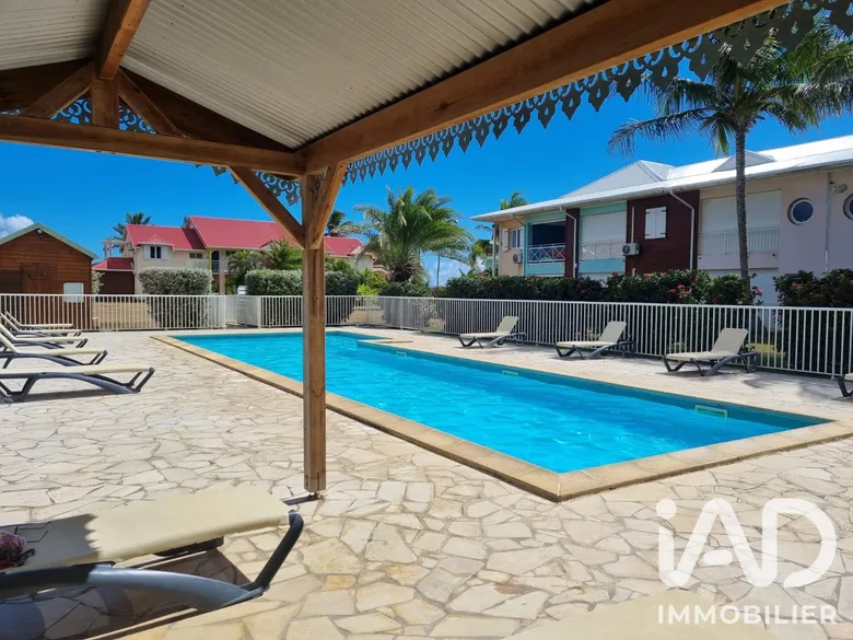 Appartement 3 pièces 61 m² · à Saint-François · 60,8 m² · 294 000 €