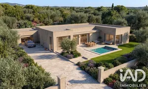 Architectural house in Nîmes (30900)