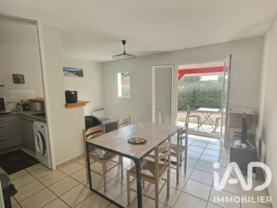 Appartement à Bias (40170)