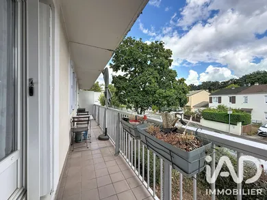 Appartement à Magny-les-Hameaux (78114)