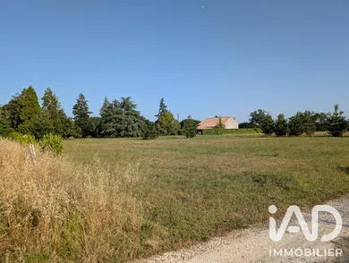 Terrain à bâtir à Le Pizou (24700)