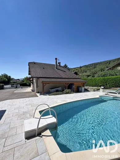 House in Vouvray (01200)