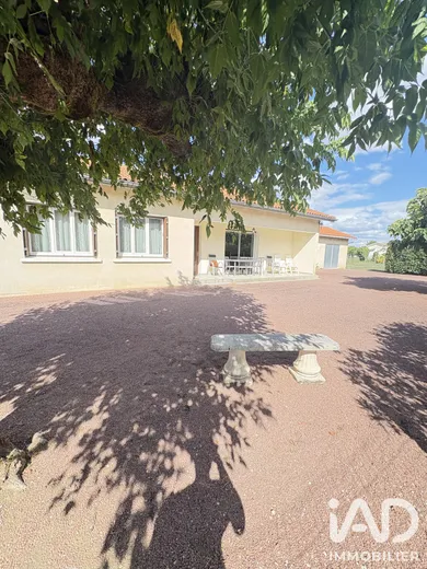Maison à Les Billaux (33500)