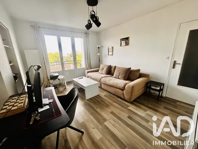 Appartement à Saint-André-les-Vergers (10120)