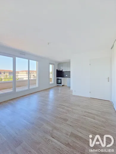 Appartement à Brie-Comte-Robert (77170)