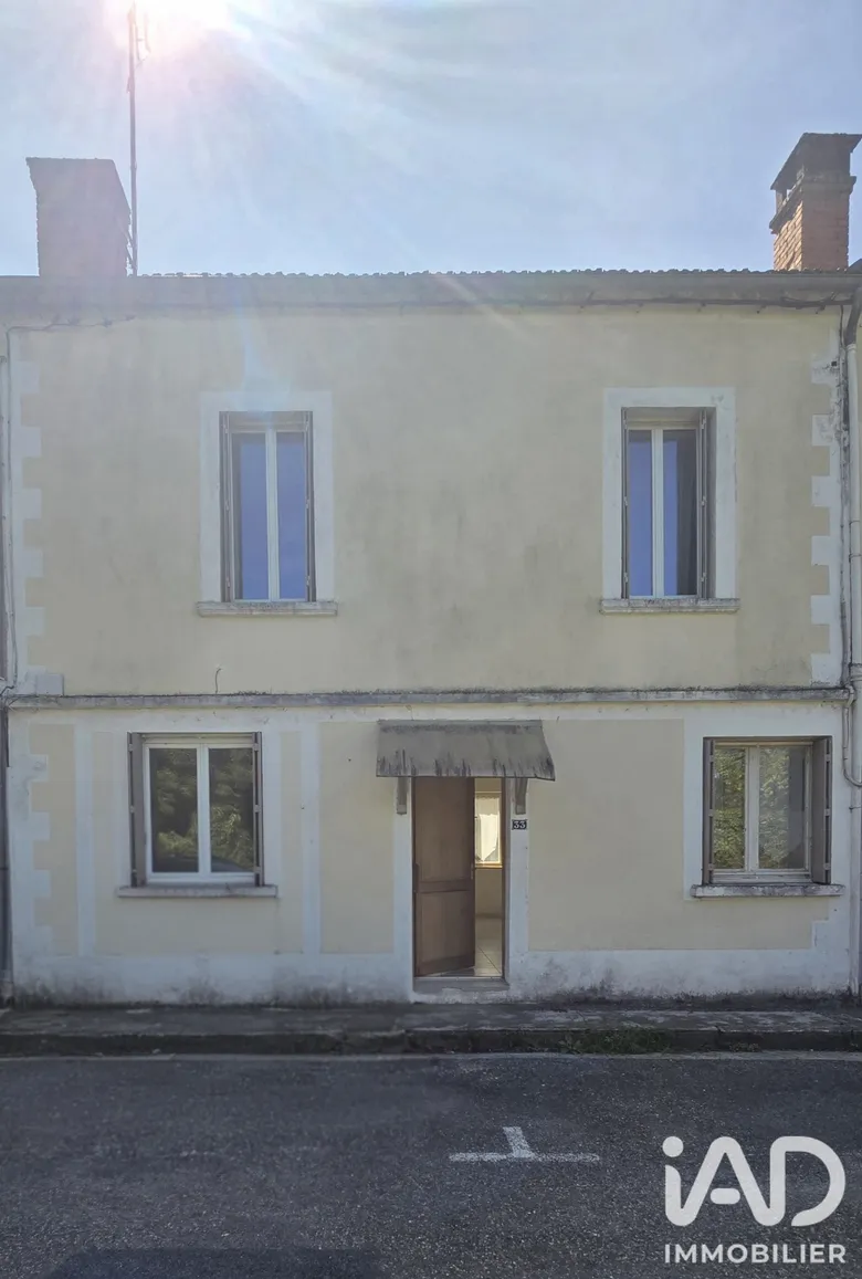 Immeuble 95 m² · à Prayssac · 95 m² · 137 000 €