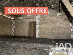 Barn in Le Pizou (24700)