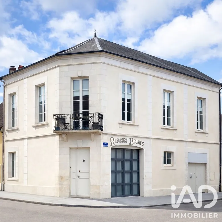 Maison 7 pièces 230 m² · à Coulanges-la-Vineuse · 230 m² · 249 000 €