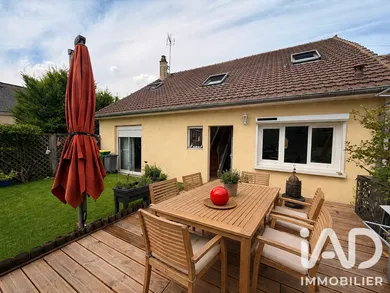 House in Arnage (72230)