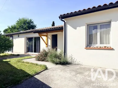Maison à Villeneuve-lès-Bouloc (31620)