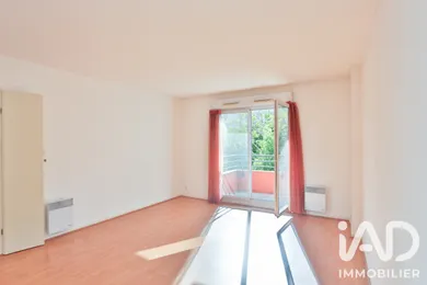 Apartment in Saint-Herblain (44800)