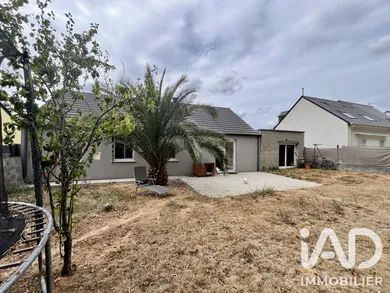 Townhouse in Cordemais (44360)