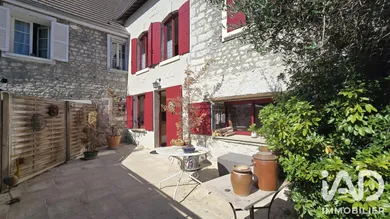 Maison de village à Notre-Dame-de-la-Mer (78270)