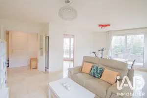 Apartment in Le Raincy (93340)