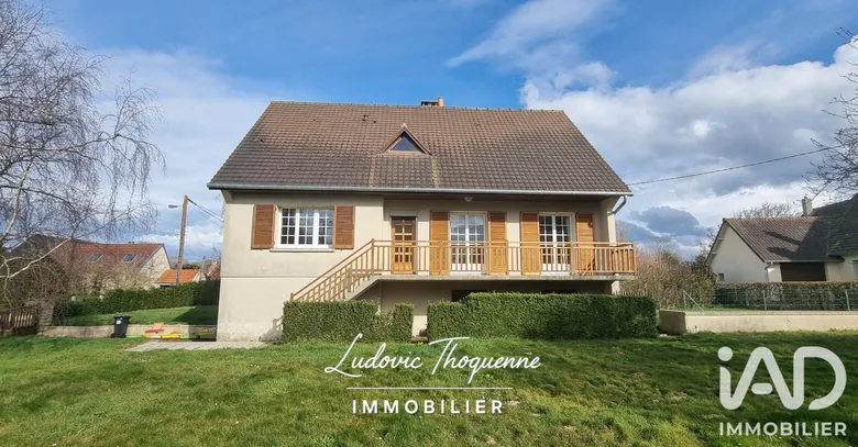 Maison 6 pièces 139 m² · à Port-en-Bessin-Huppain · 139 m² · 249 990 €