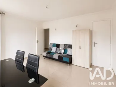 Apartment in Ivry-sur-Seine (94200)