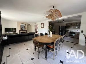 Maison à Maule (78580)