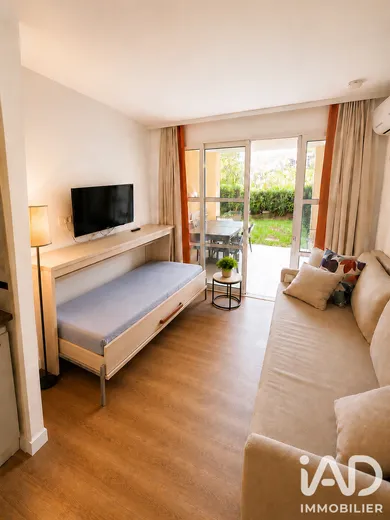 Appartement à Saint-Raphaël (83530)