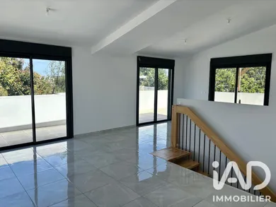 Duplex à ST PIERRE (97410)