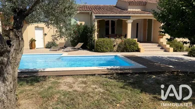 Maison à Saint-Saturnin-lès-Avignon (84450)