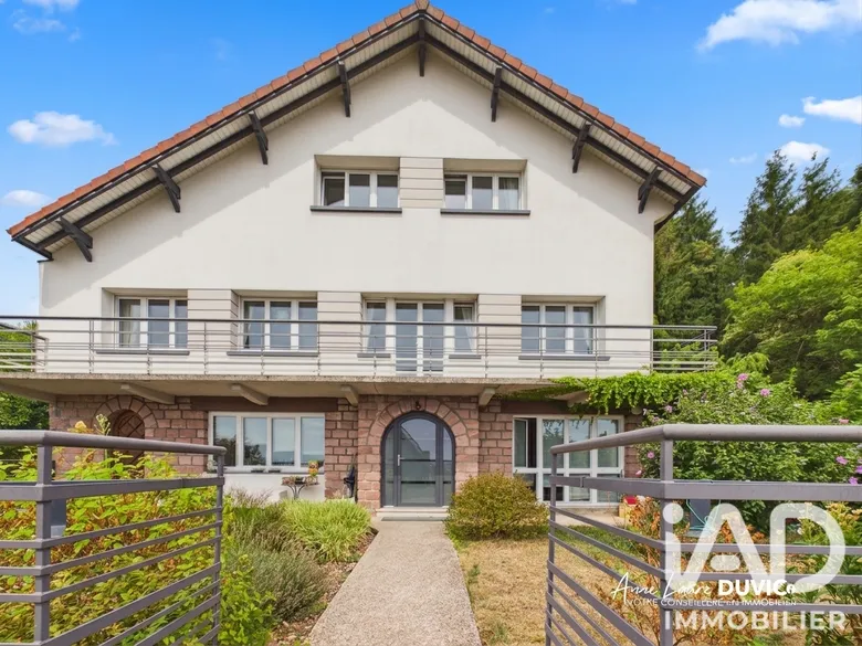 Maison 7 pièces 204 m² · à Épinal · 204 m² · 440 000 €