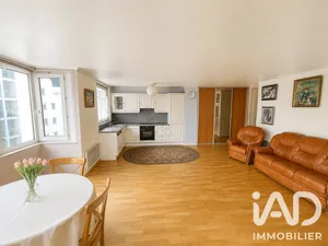 Apartment in Ermont (95120)