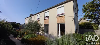 Immeuble à Bégard (22140)