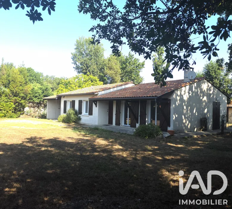 Maison 4 pièces 97 m² · à Saint-Jean-d'Illac · 97 m² · 425 000 €