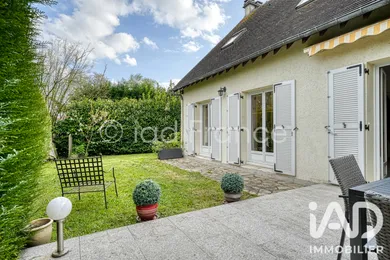 Maison à Villennes-sur-Seine (78670)