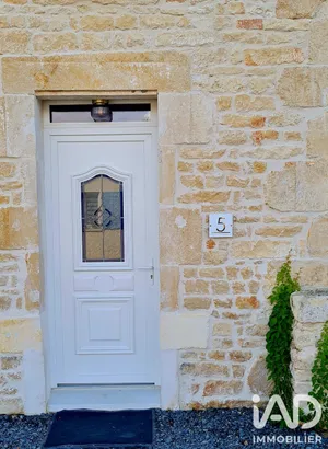 Village house in Le Thou (17290)
