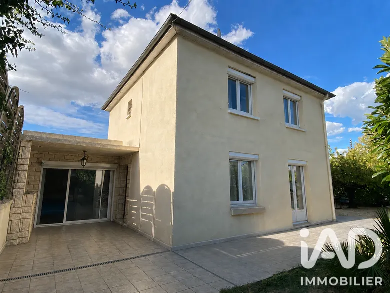 Maison 4 pièces 86 m² · à Saint-Jean-de-la-Ruelle · 86 m² · 210 000 €