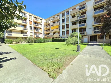 Appartement à Nîmes (30000)