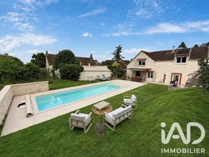 Maison de campagne à Fleury-la-Vallée (89113)