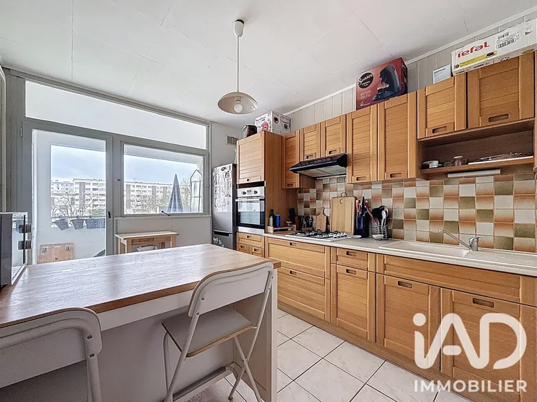 Appartement 4 pièces 72 m² · à Saint-Priest · 72,3 m² · 134 000 €