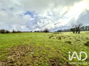 Land in Sévigny-la-Forêt (08230)
