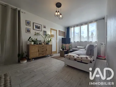 Appartement à Avon (77210)