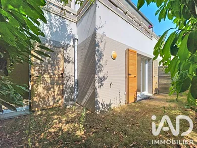 Appartement à Sainte-Geneviève-des-Bois (91700)