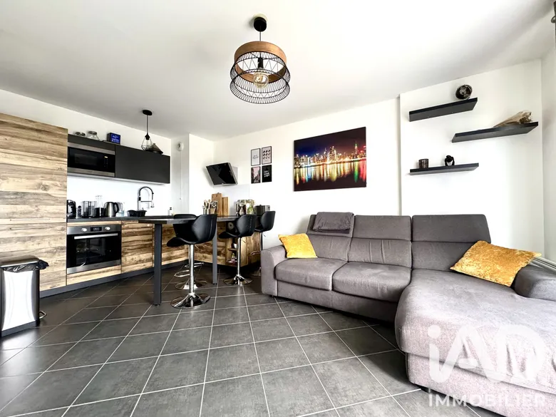 Appartement 3 pièces 58 m² · à Saint-Fargeau-Ponthierry · 58 m² · 180 000 €