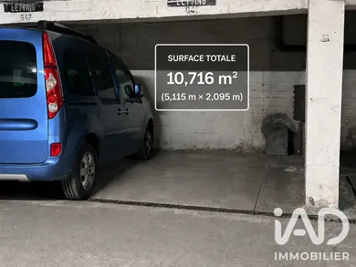 Parking à Paris (75009)