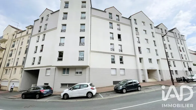 Appartement 1 pièce 21 m² · à Brétigny-sur-Orge · 21,4 m² · 700 €/mois