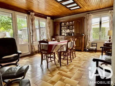 House in Talence (33400)