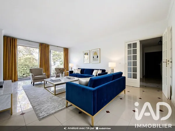 Appartement à Versailles (78000) photo 2