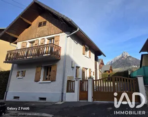 Maison de village à École (73630)