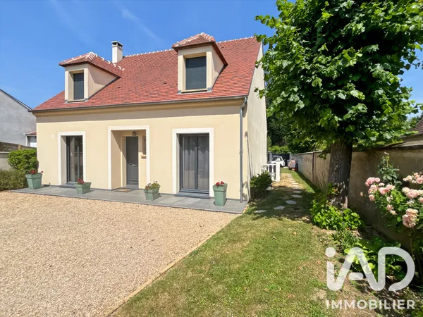 Maison à Brie-Comte-Robert (77170) photo 2