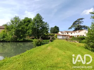 Domaine à Verrières (86410)