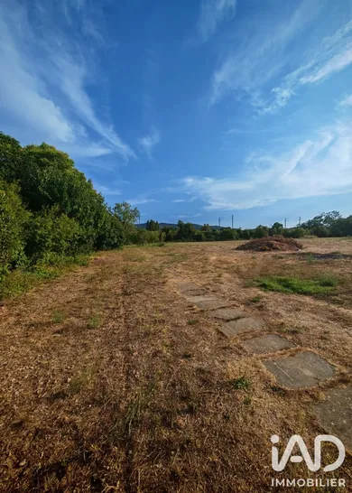 Terrain à bâtir à Carnoules (83660)