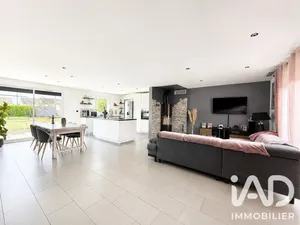 House in Binas (41240)